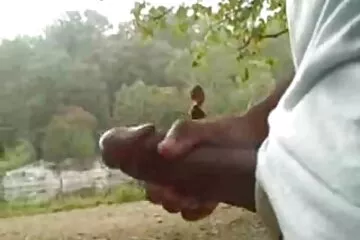 Fuck một người đàn ông da đen trong một âm hộ trắng của một cô gái ngọt xxxviet ngào với đôi mắt đẹp! Cô gái vui vẻ với anh da đen!.