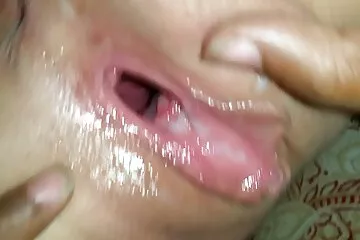 Sasha-Sashenka. Nữ Nga tại Woodman đúc và phim bo xxx đưa vào mông, và ăn hai phần tinh trùng.