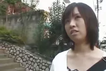 Petra thí xxx 15 tuoi nghiệm với tinh ranh của một người lạ trong công viên ở Séc