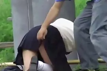 Ơ, chà, một con đĩ đường phố đang nện kiểu xxx xet doggy!.